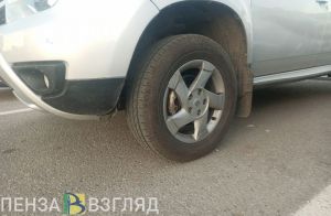 В Никольске машина сбила девушку: момент страшного ДТП попал на видео
