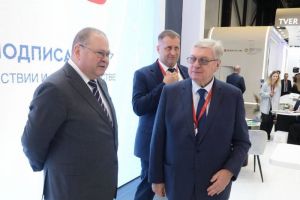 Олега Мельниченко пригласили на встречу со студентами МГИМО