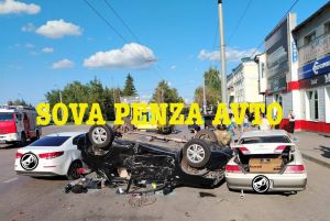 В Пензе ДТП на ул. Ленина с полетом и кульбитами в воздухе попало на видео