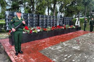 В Шемышейке появился памятник героям СВО