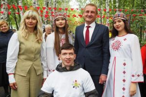 В Мокшанском районе прошел инклюзивный фестиваль «Разноцветное лето» (0+)