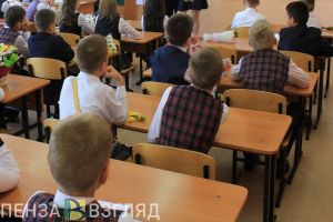Пензенских школьников не заставят покупать новую форму из-за введения ГОСТа