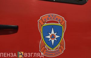 В Кузнецком районе случился пожар в здании площадью 123 квадратных метра