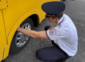 В Пензенском районе школьные автобусы проверяют перед началом учебного года