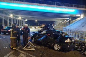 Спасатели опубликовали кадры жесткого ДТП в Пензе