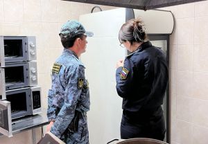 В Пензе из-за антисанитарии приостановили деятельность кафе на ул. Аустрина