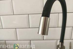 В пензенском районе Заря четвертые сутки не могут наладить подачу холодной воды