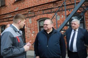 Олег Мельниченко совершил рабочую поездку в Нижнеломовский район