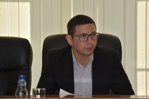 Усманов объяснил необходимость 10-дневного периода подачи отопления в Пензе