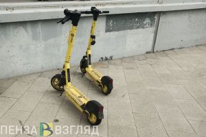 В Пензе не могут найти сбежавшего водителя СИМ, который травмировал женщину