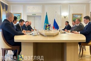 Олег Мельниченко провел встречу с делегацией Республики Казахстан