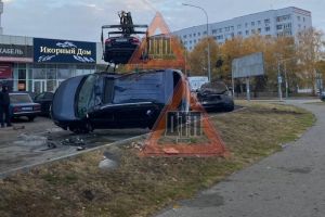 Опубликованы фото с места массового ДТП на проспекте Победы в Пензе