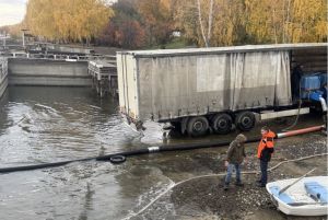 «Т Плюс» выпустила в Сурское водохранилище 85 тысяч мальков толстолобика
