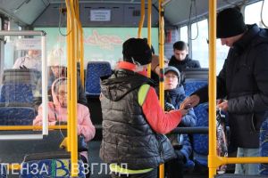Гришаев разъяснил порядок действий пассажиров транспорта при воздушной тревоге