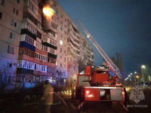 Из пожара на улице Антонова в Пензе спасли одного и эвакуировали 25 человек