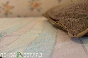 В Каменском районе мужчина угрожал коллеге убийством из-за касаний подушки