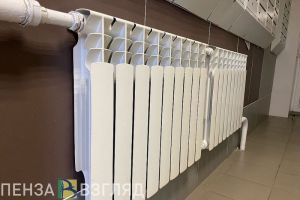 Пензенцам объяснили, куда обращаться, если в квартире холодные батареи