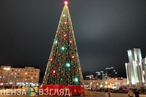 Украшение Пензы к Новому году завершается