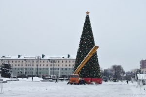 Разбор главной новогодней елки, трагедия с отравлением газом и изменения в оплате ЖКУ — новости Пензы и области за 19 января