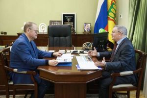 Мельниченко попросил Подобеда остаться на посту председателя пензенской ТПП