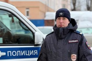 Появились кадры спасения полицейскими 20 пензенцев из пожара