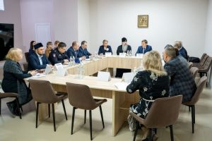 В Пензе обсудили защиту жителей от псевдорелигиозных организаций