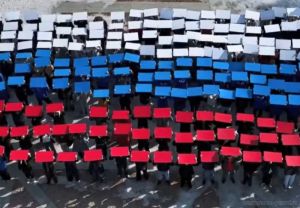 В Пензе создали композицию триколора в честь Дня воссоединения Крыма с Россией