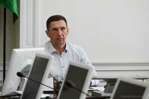 Глава Пензы Денисов отдал поручения по профилактике сезонных заболеваний