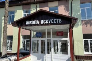 В Сосновоборском районе открыли обновленную школу искусств