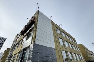 На 70% завершено утепление фасада в новой школе в пензенской Лугометрии