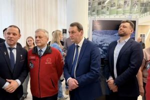 В Пензе открылась фотовыставка «Космическая панорама» (0+)