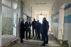 Гришаев оценил ремонта здания колледжа архитектуры и строительства в Пензе