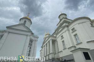 Пензенцев приглашают на богослужения по случаю Великой Пятницы и Субботы