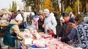 В Заречном закрылся сезон субботних ярмарок