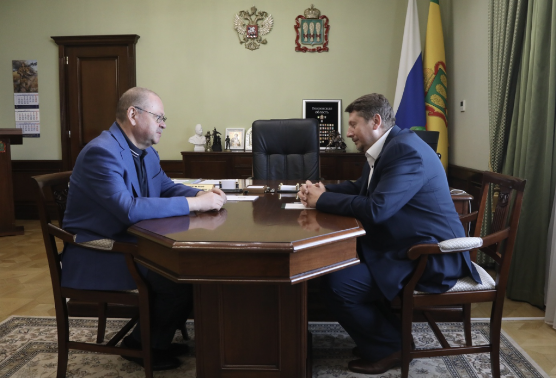 Мельниченко и Свистунов обсудили развитие высшего образования в регионе
