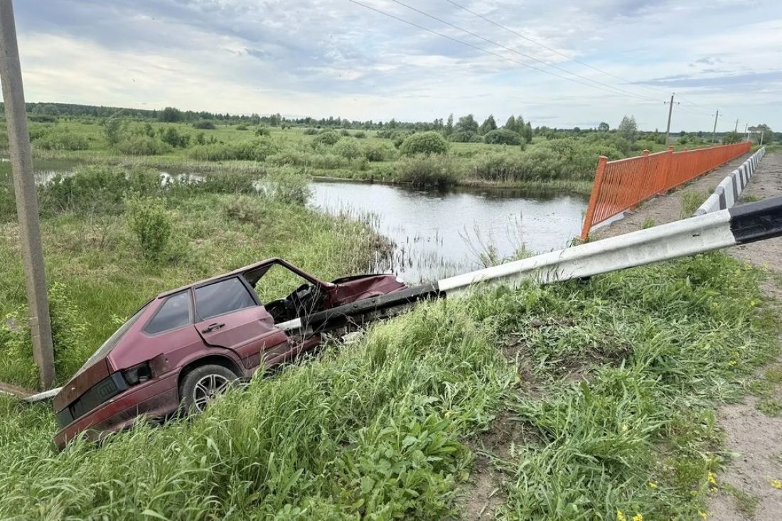 ГАИ опубликовала фото с места смертельной аварии на трассе в Пензенской области