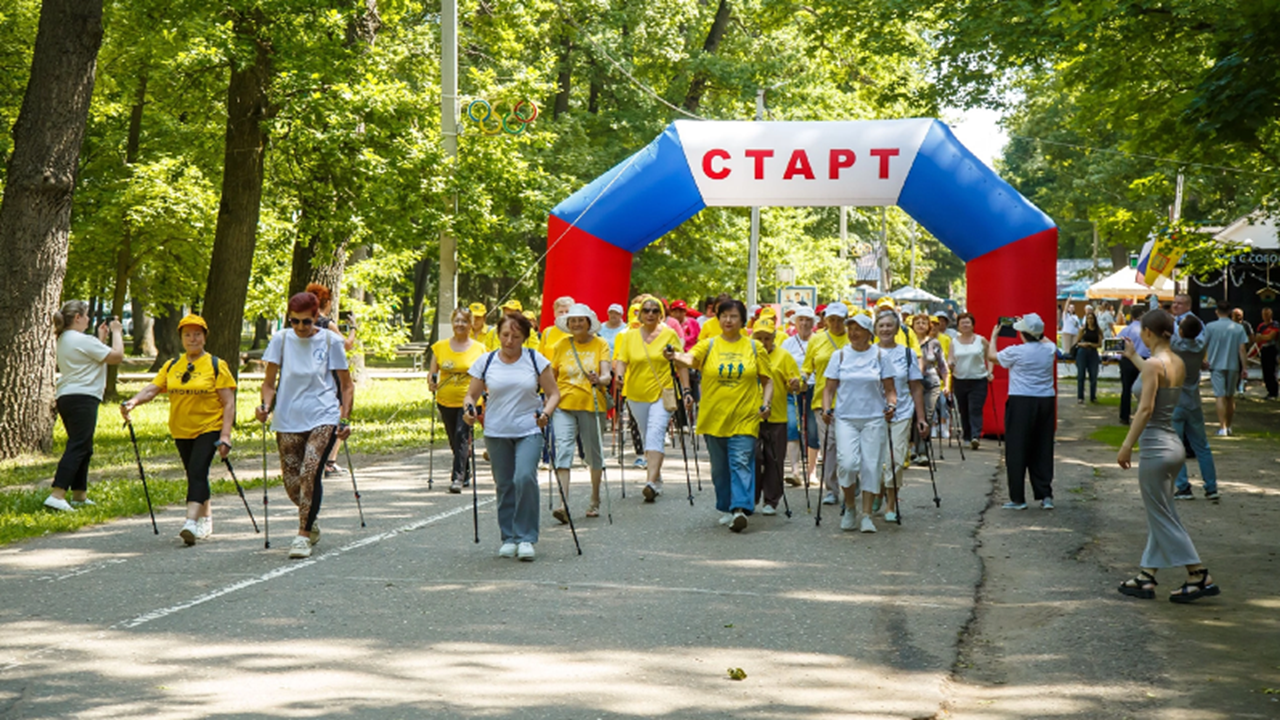 В Пензе пройдет фестиваль скандинавской ходьбы (0+)