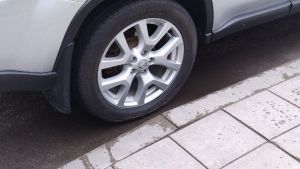 В Тамалинском районе подростки угнали автомобиль