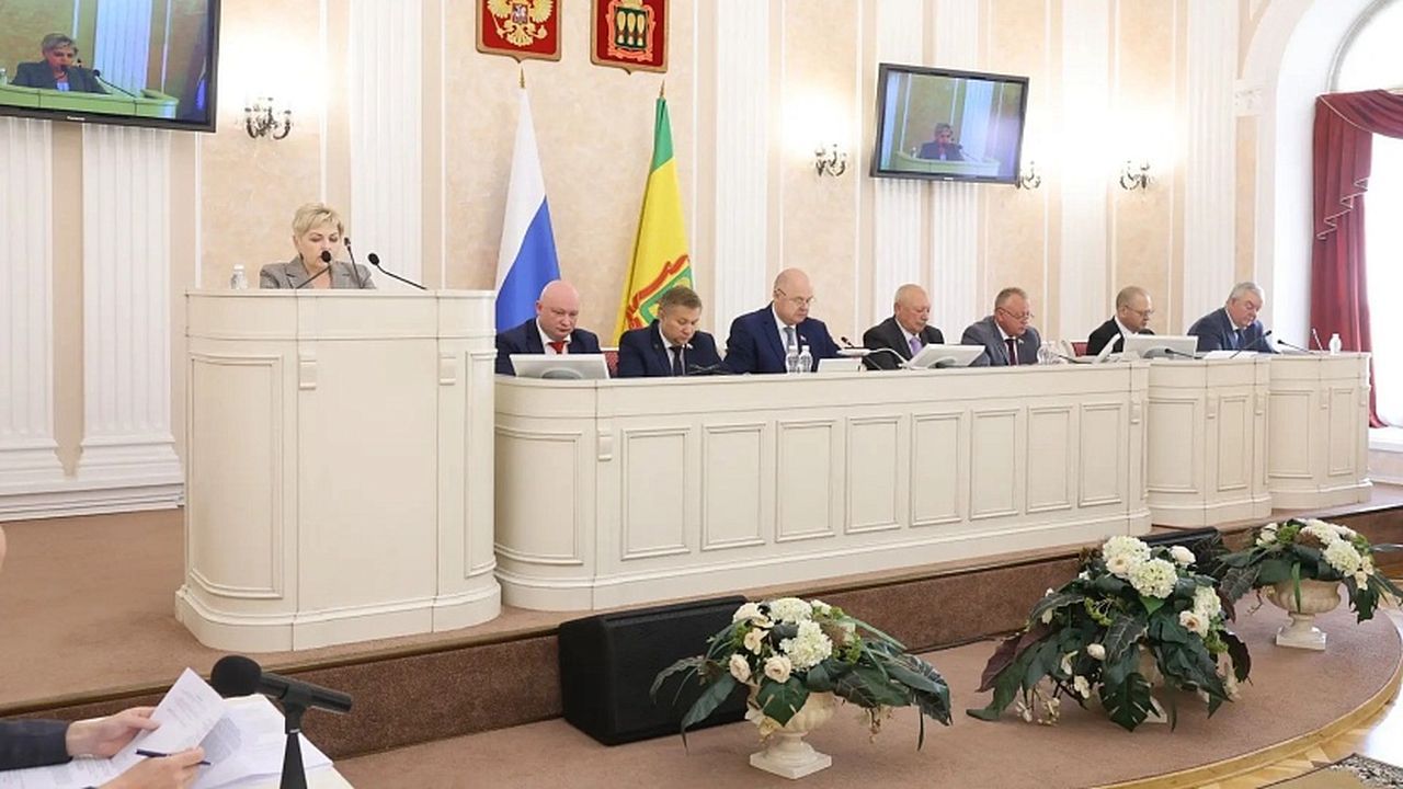 Дефицит бюджета Пензенской области в 2025 году сократился в 2,3 раза