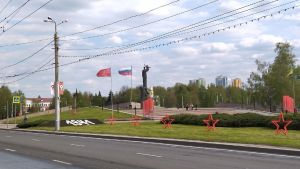В Пензе пенсионер на «Калине» сбил женщину на площади Победы