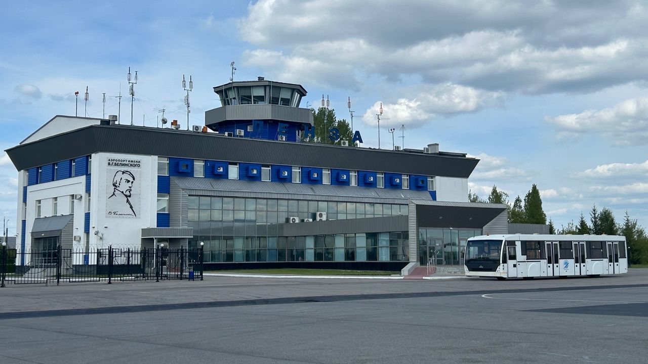 Пензенский аэропорт временно прекратил прием и отправление самолетов