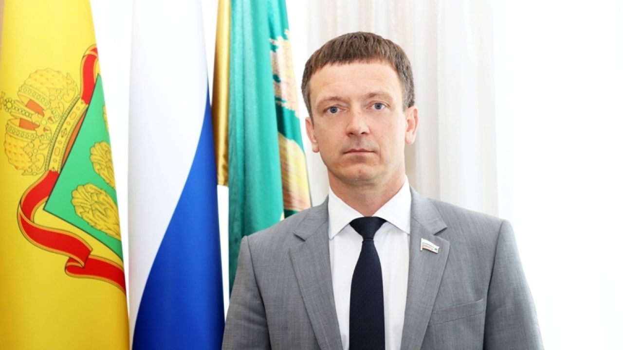 Сергей Васянин поздравил пензенцев с Днем семьи, любви и верности