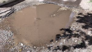 Разбитую дорогу в Городищенском районе пообещали отремонтировать к сентябрю