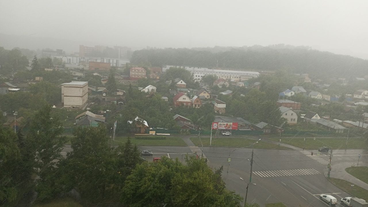 На Пензу обрушился сильный ливень