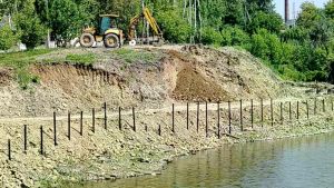 В Никольске благоустраивают набережную Нижнего пруда