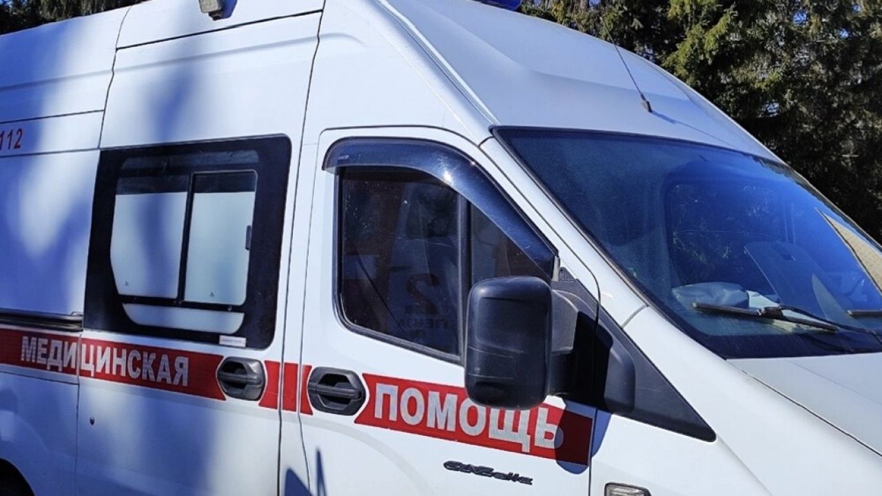 На улице Володарского в Пензе произошло ДТП с участием легковушки и мотоцикла