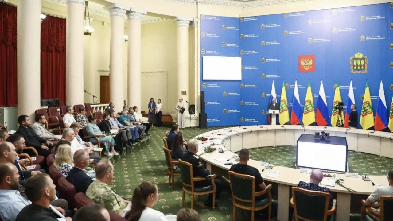 Мельниченко провел встречу с участниками пензенских волонтерских движений