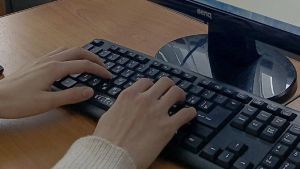 Пензенским родителям дали рекомендации по защите детей от аферистов