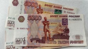 Мошенник вымогал деньги у жителя Пензенской области за интимные фото