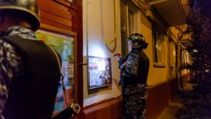 Росгвардейцы задержали пензенца, напугавшего криками соседей